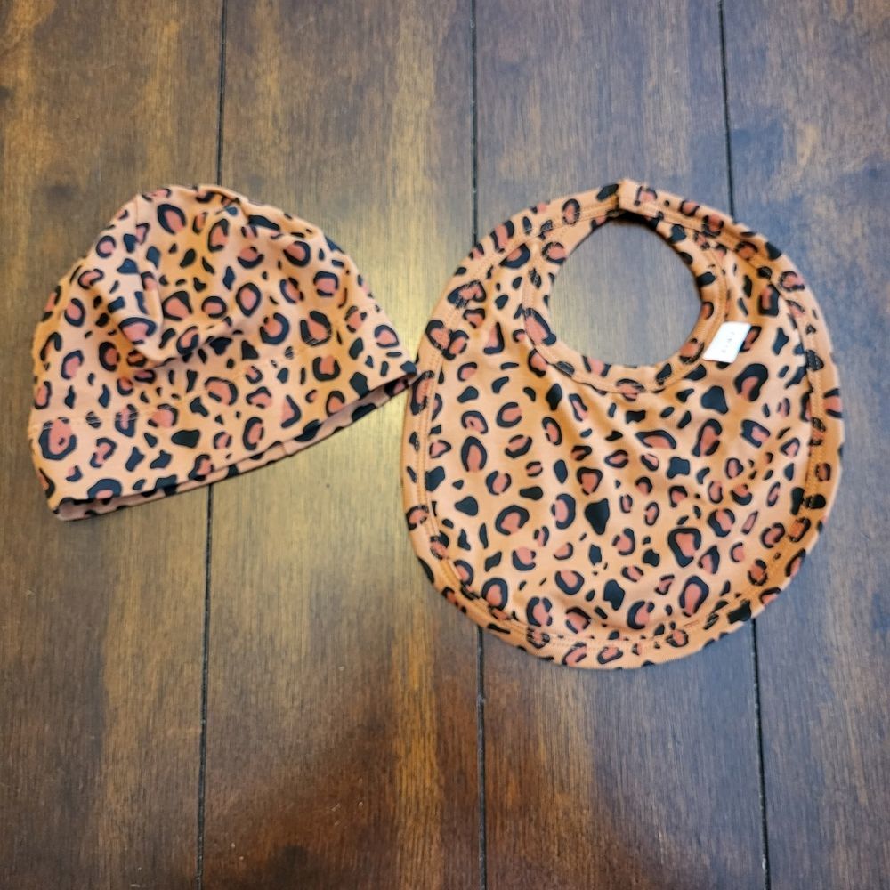 Tiny Cottons leopard print hat and bib set